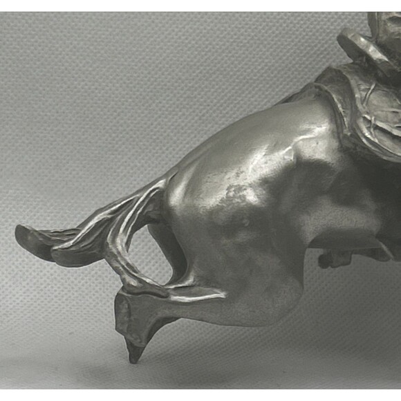 1983 CHILMARK ? Cheyenne inspired by Fredric Remington ? As Is No stand No Base - Picture 3 of 9